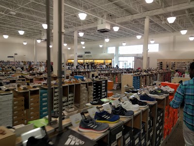 DSW Designer Shoe Warehouse