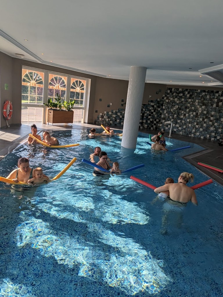 Schwimmkurs in Großbreitenbach bei Babyschwimmen mit Jenny