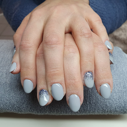 Andrea Wilfert Nageldesign - Thumbnail