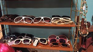 Photo n°5 de Likigaï à Beaucens (Magasin de vêtements pour femmes)