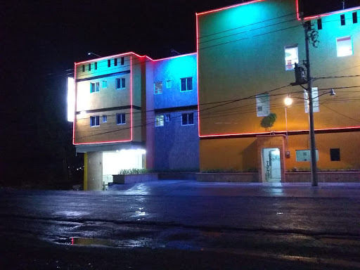 Hotel Motel Esmeralda Inn Gallery - Mexico