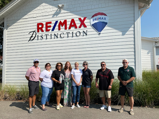 RE/MAX Distinction - Thumbnail