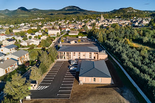Photo n°8 de Pharmacie DU MEYGAL à Saint-Julien-Chapteuil (Pharmacie)