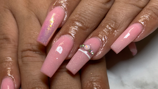 Fatima_iLana_Nails - United States
