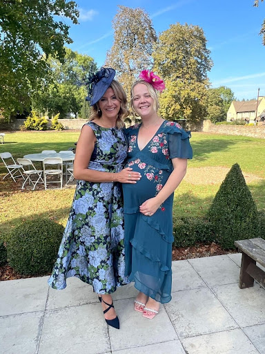 Simply Hat & Fascinator Hire, Sales & Amendments (Appointment Only) - Thumbnail
