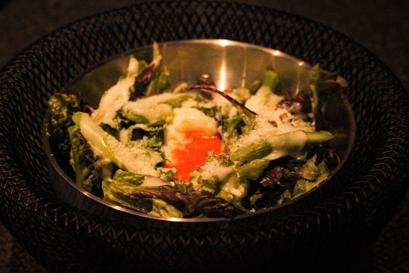 FOODS&DARTS BAR GO ON