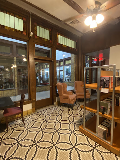 Lake Wales Latte Lounge Coffee and Bookshop