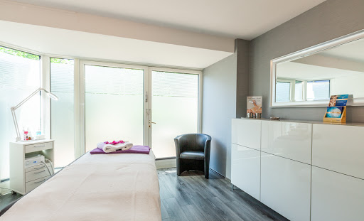 Beauty & Wellness Lounge Inh. Bianca Bahndorf - Thumbnail
