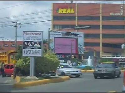 Photos of Plaza Hache
