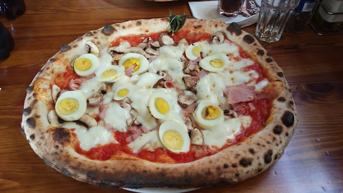 Al Legna Pizzeria, Author: Alexander Spiteri