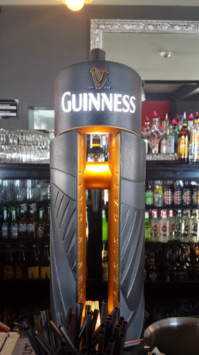 Caroline's Boatshed Bar and Eatery