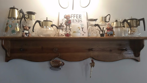 Tin Cupboard - Visual
