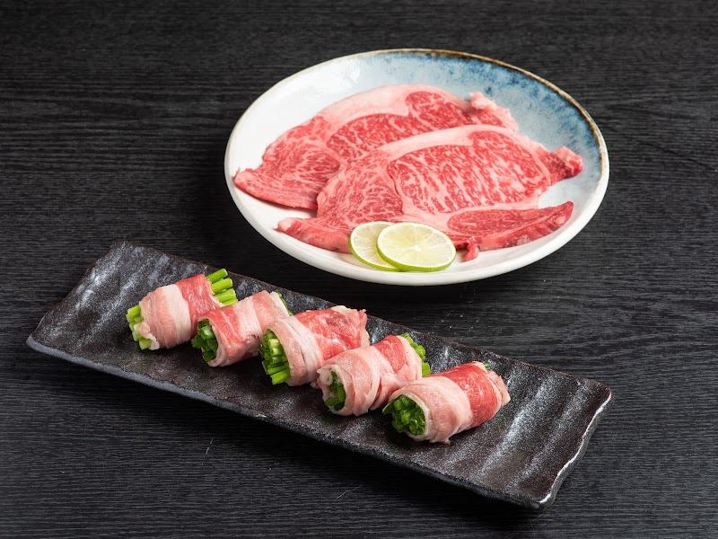 炭火焼肉まる福