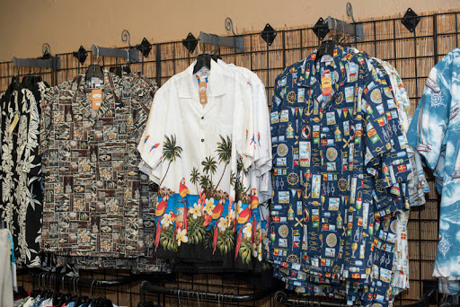Attitudes and Latitudes Gallery - United States