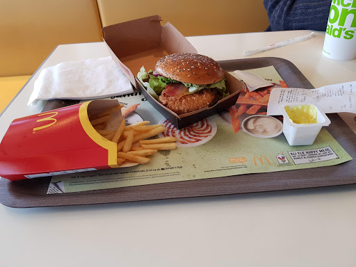 McDonald's Almelo Woonboulevard - Thumbnail