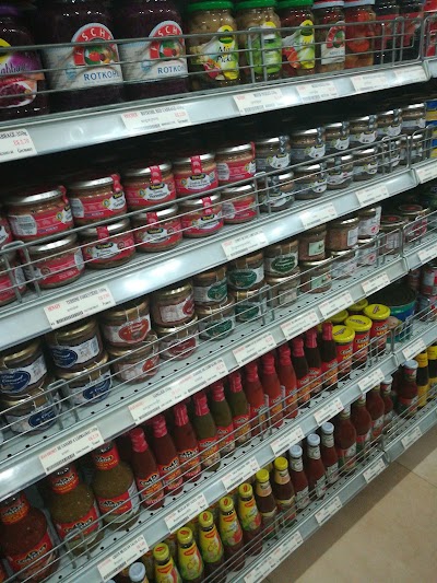 Photos of Thai Hout