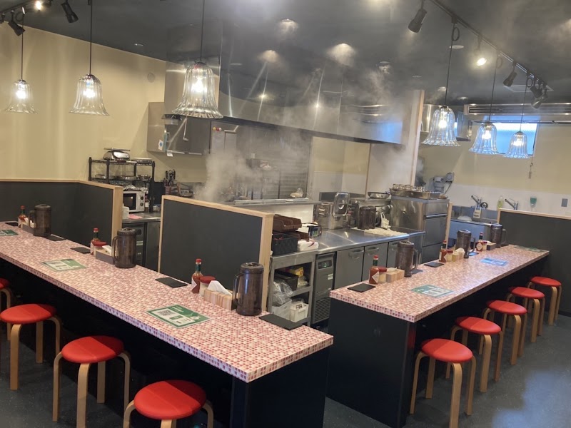 ナポリタン TOMATO