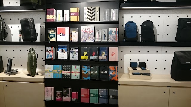 Moleskine Store - Liverpool Street Station