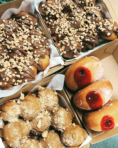 Let’s Eat @ MANU’S Dessert truck- Cranbourne - Thumbnail