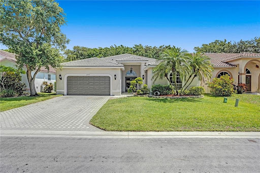 Scott Nicot, P.A., RE/MAX Direct, Real Estate Agent Gallery - United States