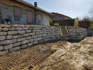 Photo n°26 de BOUSSAROQUE TP à Saint-Paul-sur-Yenne (Entreprise de terrassement)