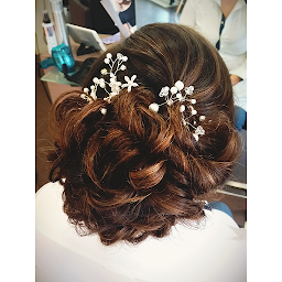 Photo n°12 de Claire Atelier de coiffure à Grand-Champ (Salon de coiffure)