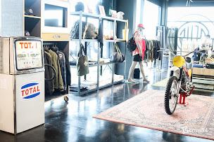 Photo n°1 de The Royal Racer à Mauguio (Magasin de vêtements)