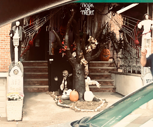 Steinway Deli - Thumbnail