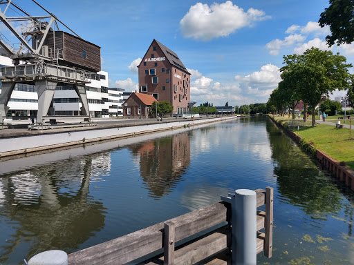 Rhine-Waal University of Applied Sciences - Thumbnail