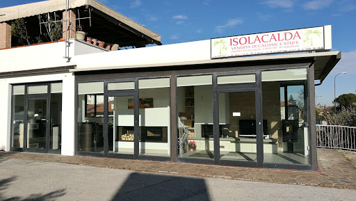 Isola Calda - Visual
