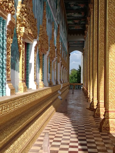 Photos of Wat Damrei Senchey