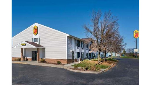 Super 8 by Wyndham Portage - Thumbnail