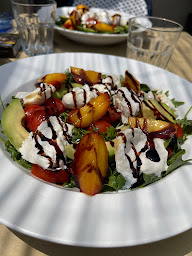 Photo n°22 de … à la folie à Roquefort-les-Pins (Restaurant méditerranéen)