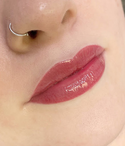 ICE & INK BEAUTY BAR - Thumbnail