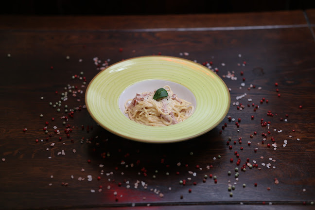 Restaurant Miorița Bacau - Restaurant