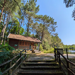 Photo n°34 de Camping et gîtes Parenthèses imaginaires... à Milhac-de-Nontron (Salle de réception)
