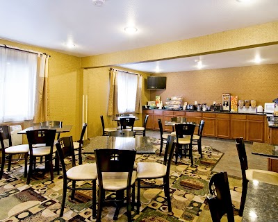 Quality Inn & Suites Decorah