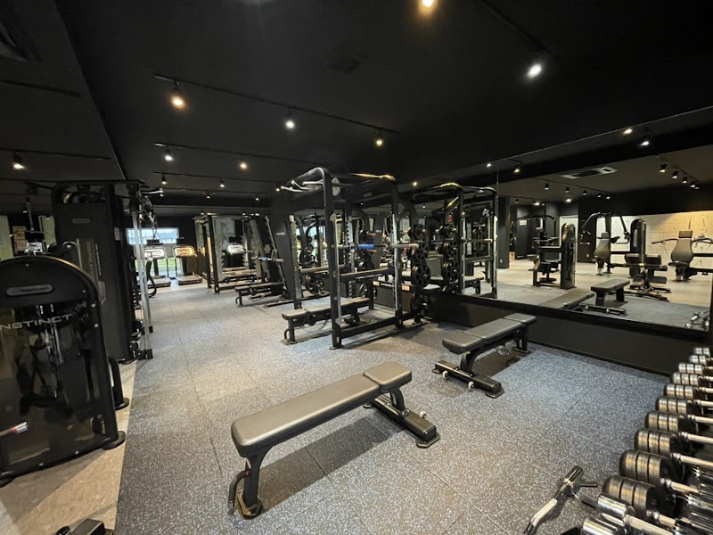 ワールドプラスジム 三原店