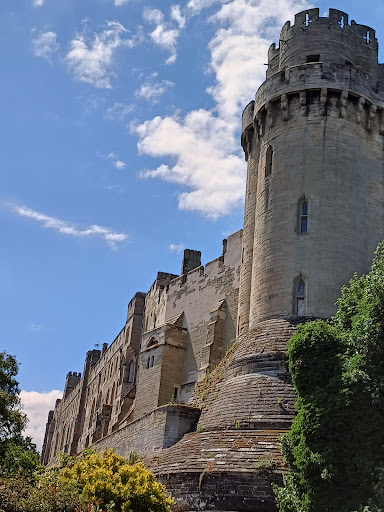 Public Viewpoint Warwick Castle - Thumbnail