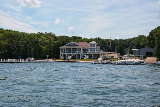 Geneva Lake Sailing School