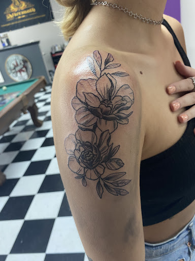 Julius Star Tattoo Gallery - Thumbnail