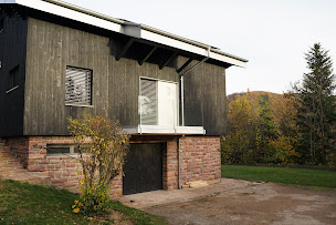 Photo n°5 de 2M Fermetures | Fenêtre, Porte, Volet & Pergola à Sainte-Croix-en-Plaine (Fournisseur de fenêtres)