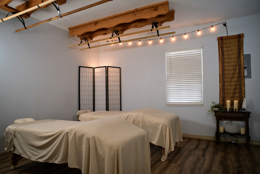 Ashiatsu Maui Massage and Wellness Gallery - United States