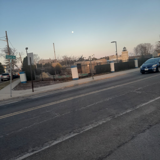 Huntington Public Library (Station Branch) - Thumbnail