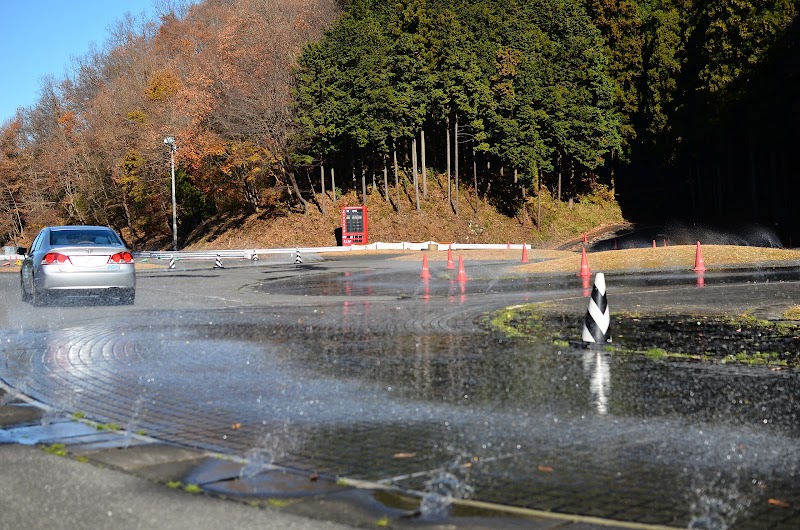 ツインリンクもてぎ アクティブセーフティトレーニングパーク 栃木県茂木町桧山 学校 グルコミ