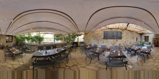 Photo de Restaurant La Maison à Tourbes (34120)