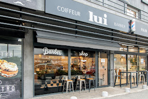 Photo n°5 de LUI COIFFEUR HOMME BARBIER FREJUS à Fréjus (Barbier)