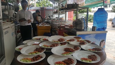 Photos of The Meeting Place កន្លែងជួបជុំ