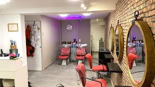 Photo n°1 de Stef'Hair à Lille (Salon de coiffure)