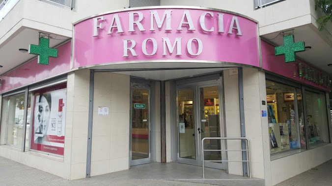 Farmacia Romo, Author: Johanna Constante